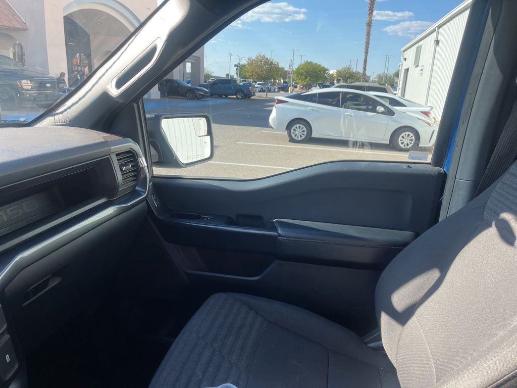 2023 Ford F-150 XL photo 5