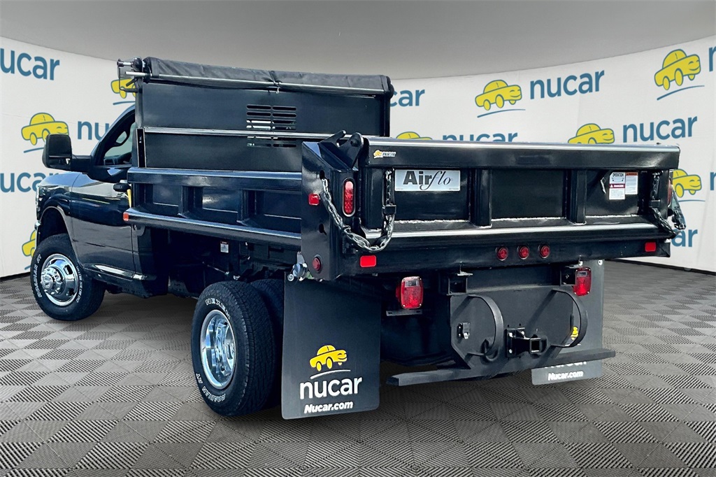 2024 Ram 3500 Tradesman photo 4
