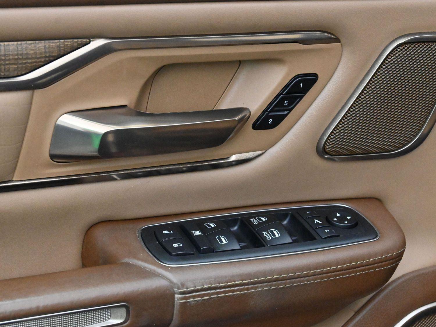 2019 Ram 1500 Longhorn photo 11