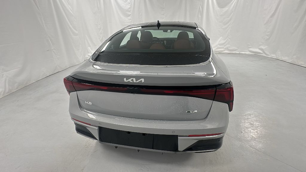 2026 Kia K5 GT-Line photo 4