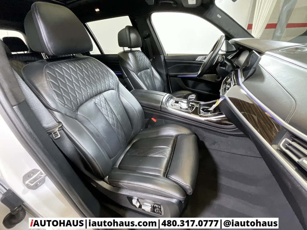 2021 Bmw X7 M50i photo 16