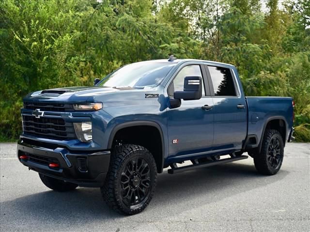 2026 Chevrolet Silverado 2500HD Custom's photo