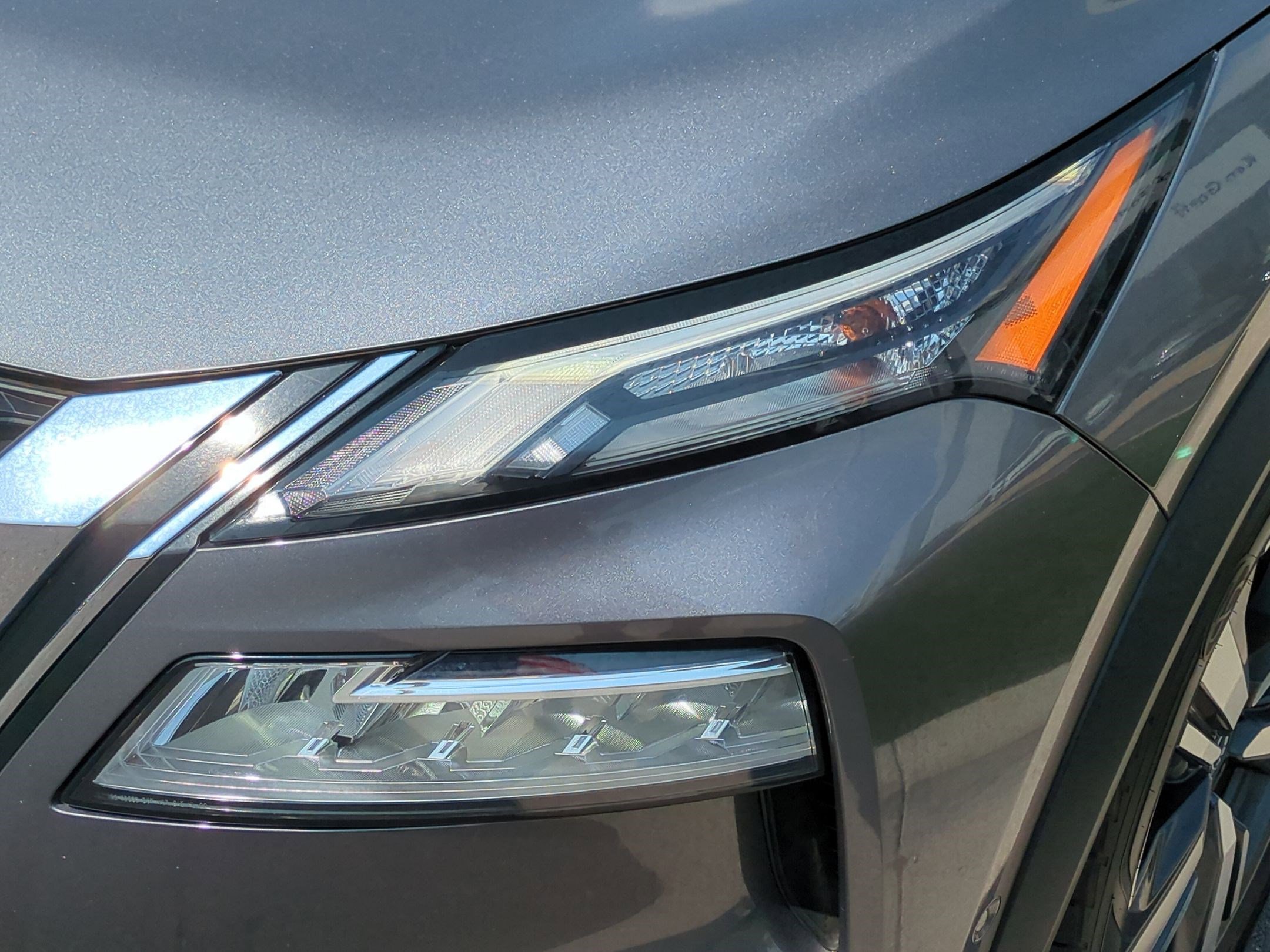 2023 Nissan Rogue SL photo 9