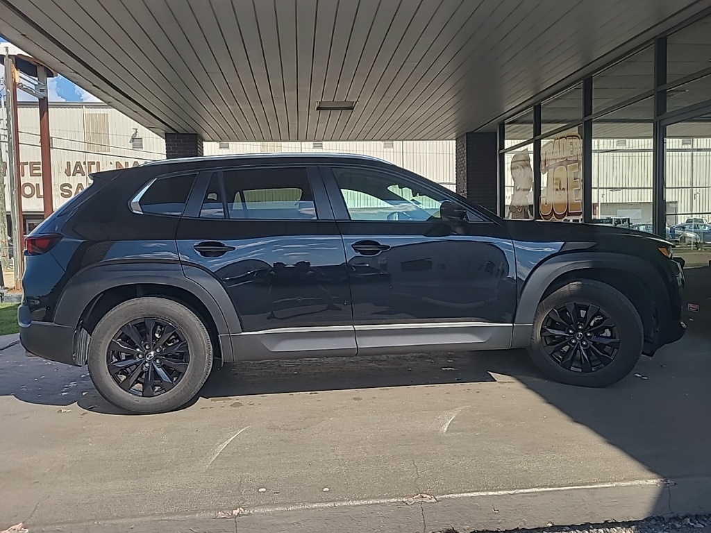 2024 Mazda CX-50 2.5 S Preferred photo 5
