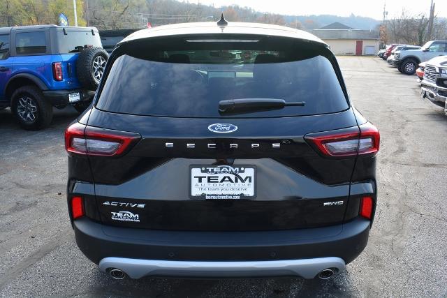 2025 Ford Escape Active photo 6