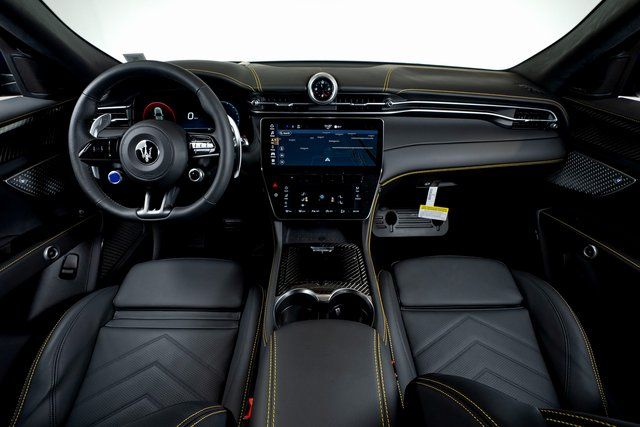 2024 Maserati Grecale Modena photo 19