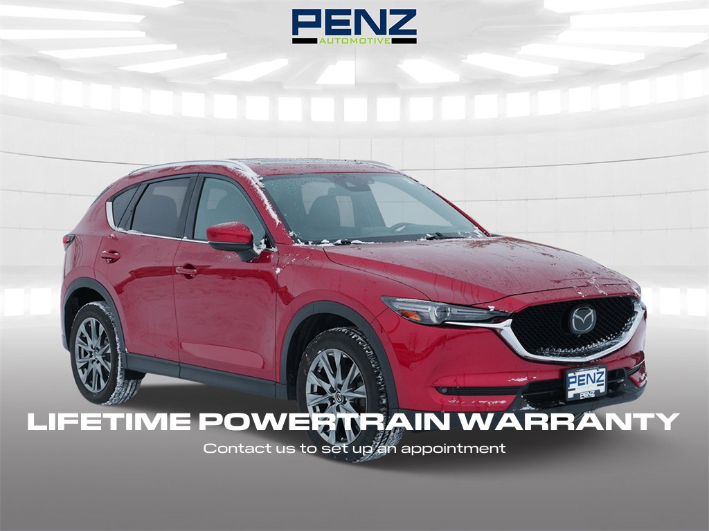2019 Mazda CX-5 Signature's photo