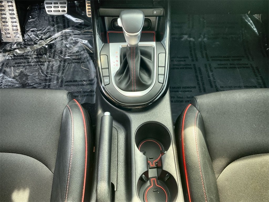 2022 Kia Forte GT photo 21