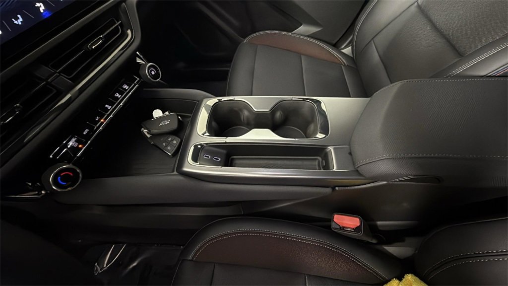 2024 Chevrolet Equinox EV 3RS photo 22