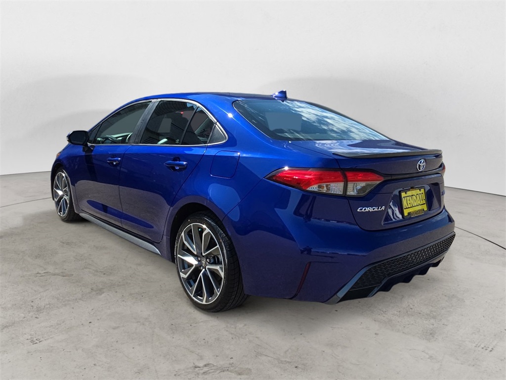 2020 Toyota Corolla XSE photo 3