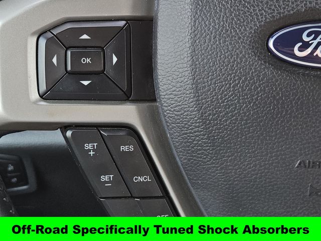 2022 Ford F-250 Lariat photo 19