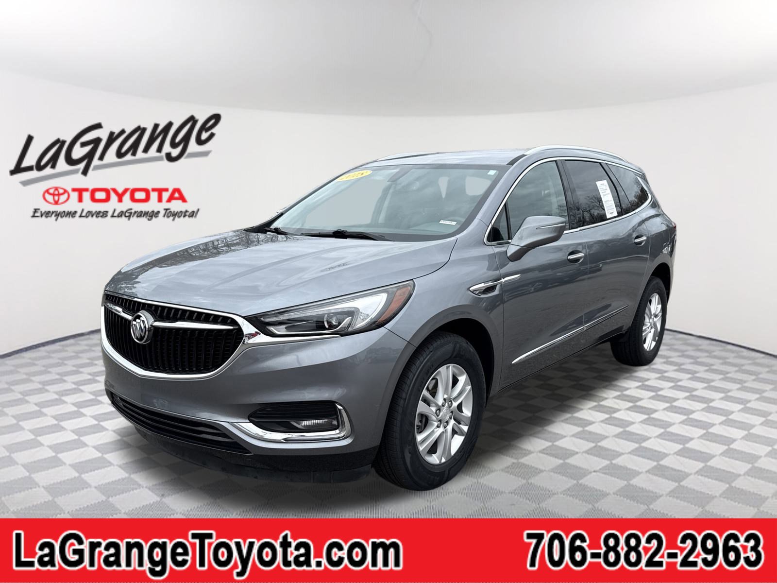 2018 Buick Enclave Essence's photo