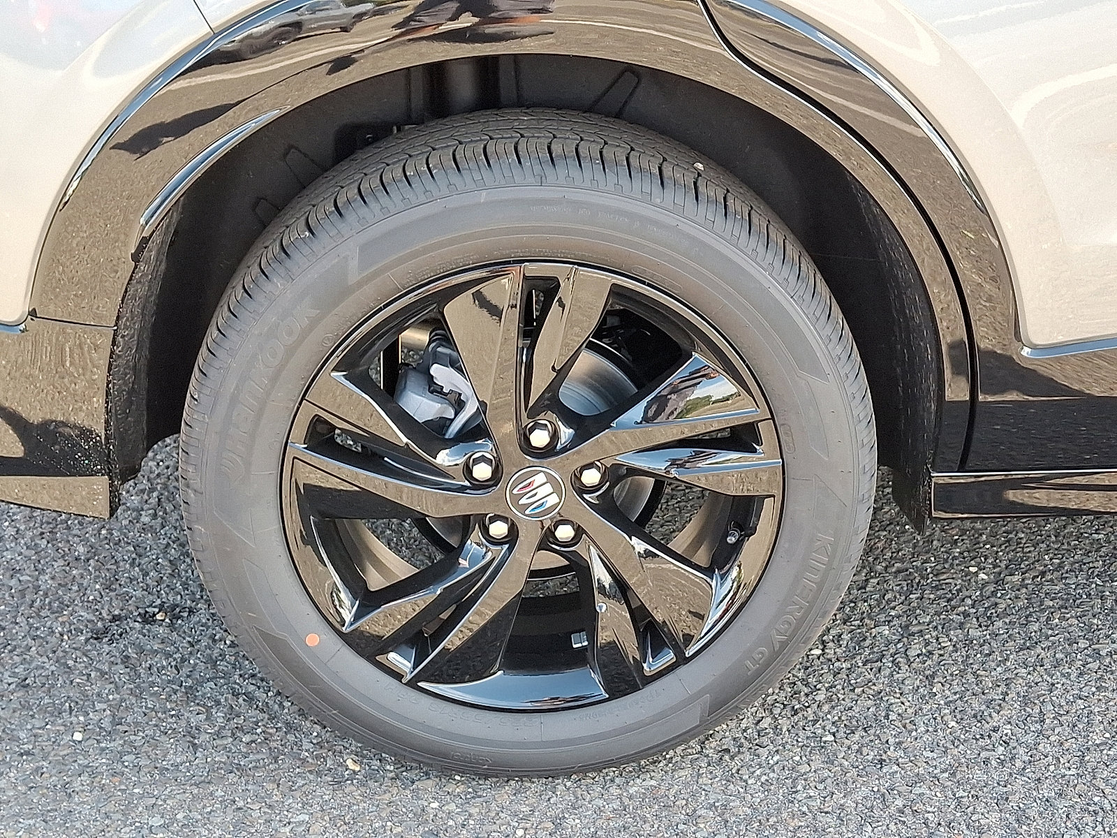 2026 Buick Encore GX Sport Touring photo 2