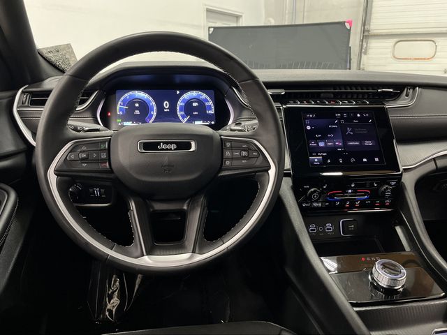 2024 Jeep Grand Cherokee Altitude X photo 4