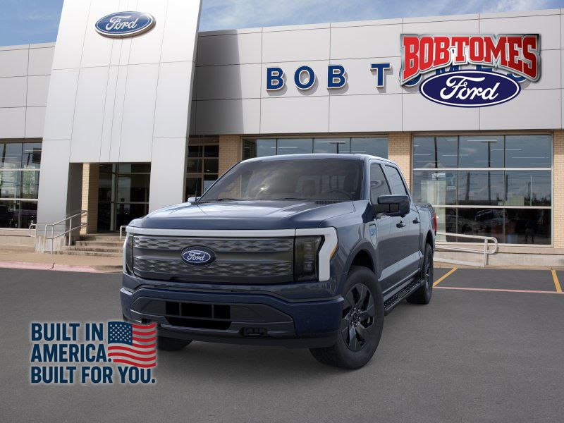 2025 Ford F-150 Lightning Lariat's photo