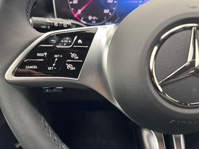 2025 Mercedes Benz GLC 300 photo 20