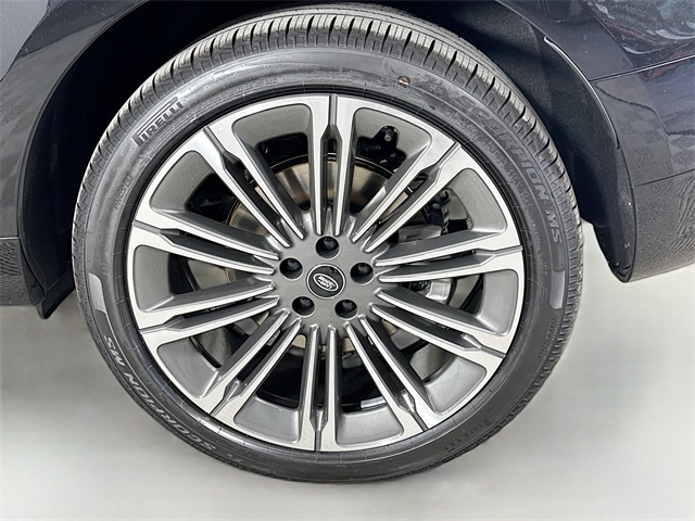 2025 Land Rover Range Rover Sport SE photo 30