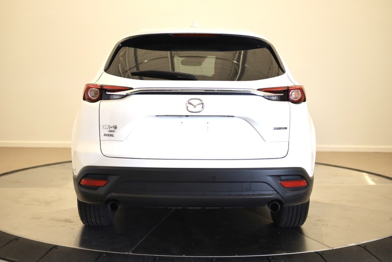 2023 Mazda CX-9 Touring Sport photo 3