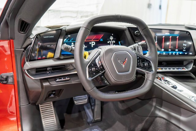 2026 Chevrolet Corvette Stingray 2LT photo 18
