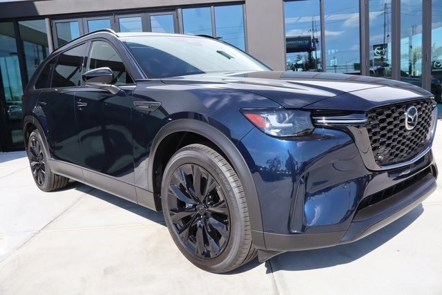 2026 Mazda CX-90 Premium Package's photo