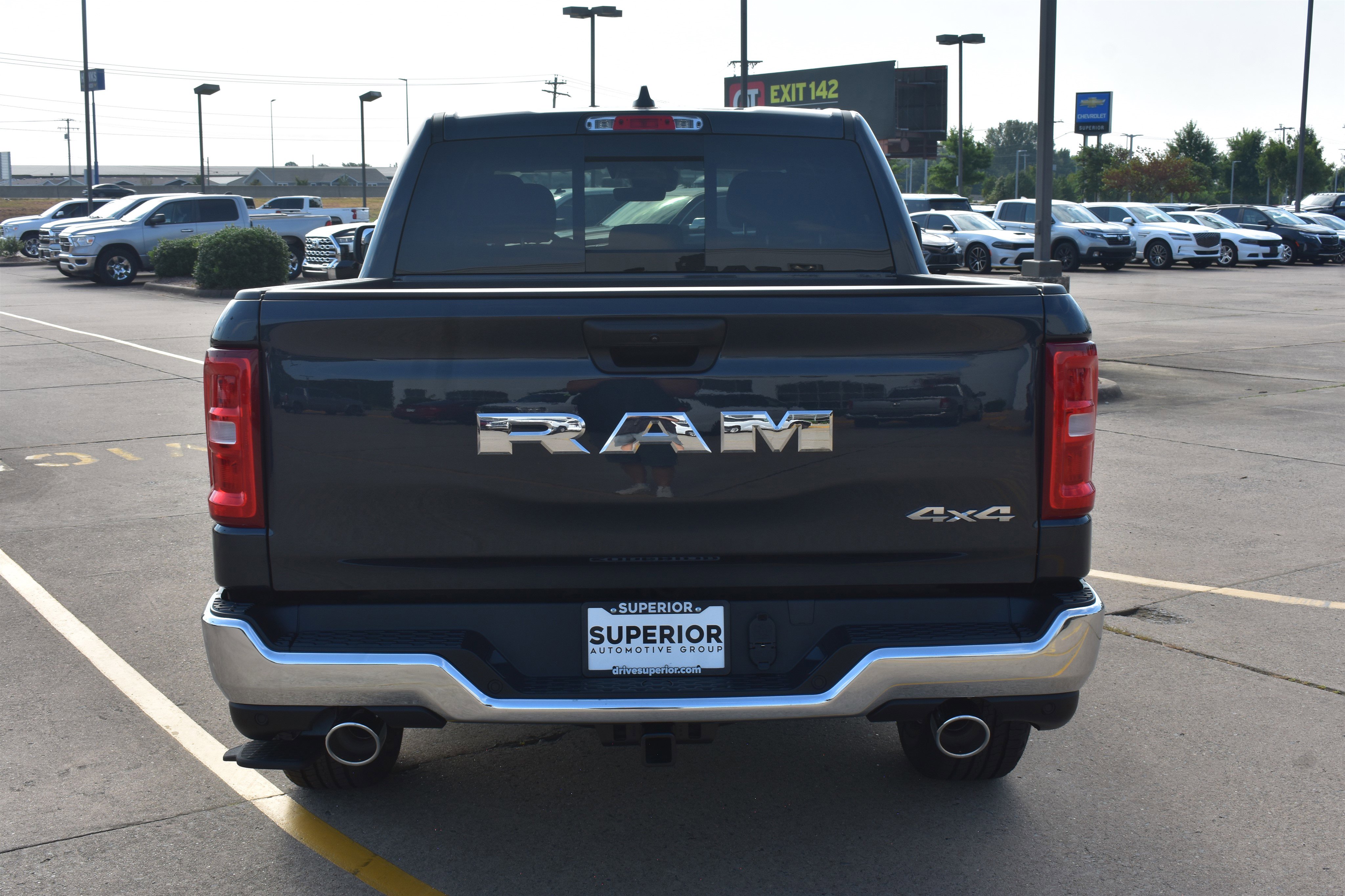 2026 Ram 1500 Tradesman photo 3