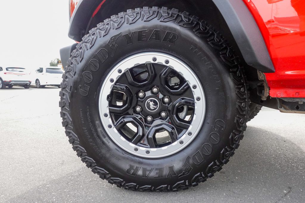 2023 Ford Bronco Base photo 10