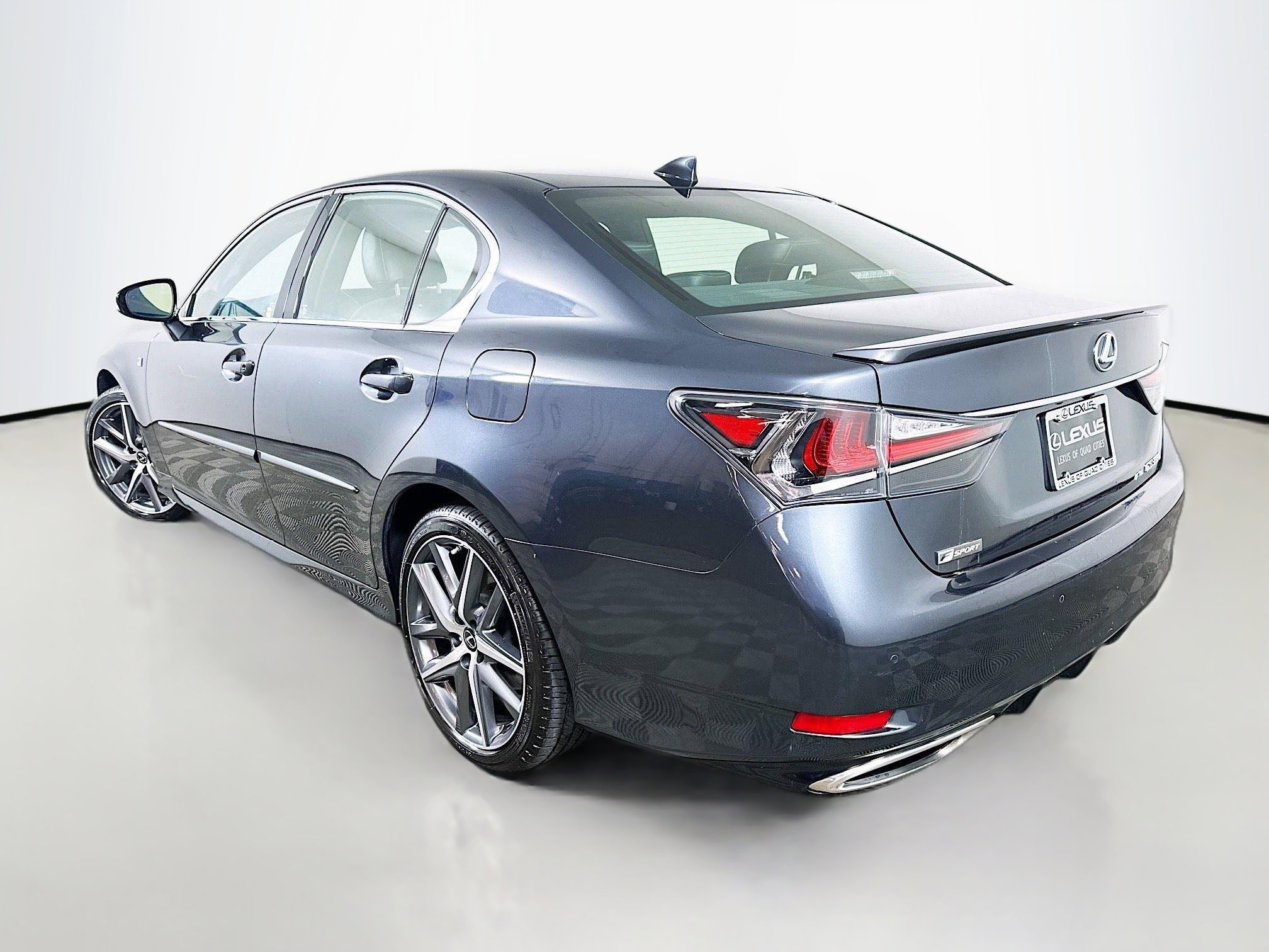 2019 Lexus GS 350 F SPORT photo 3