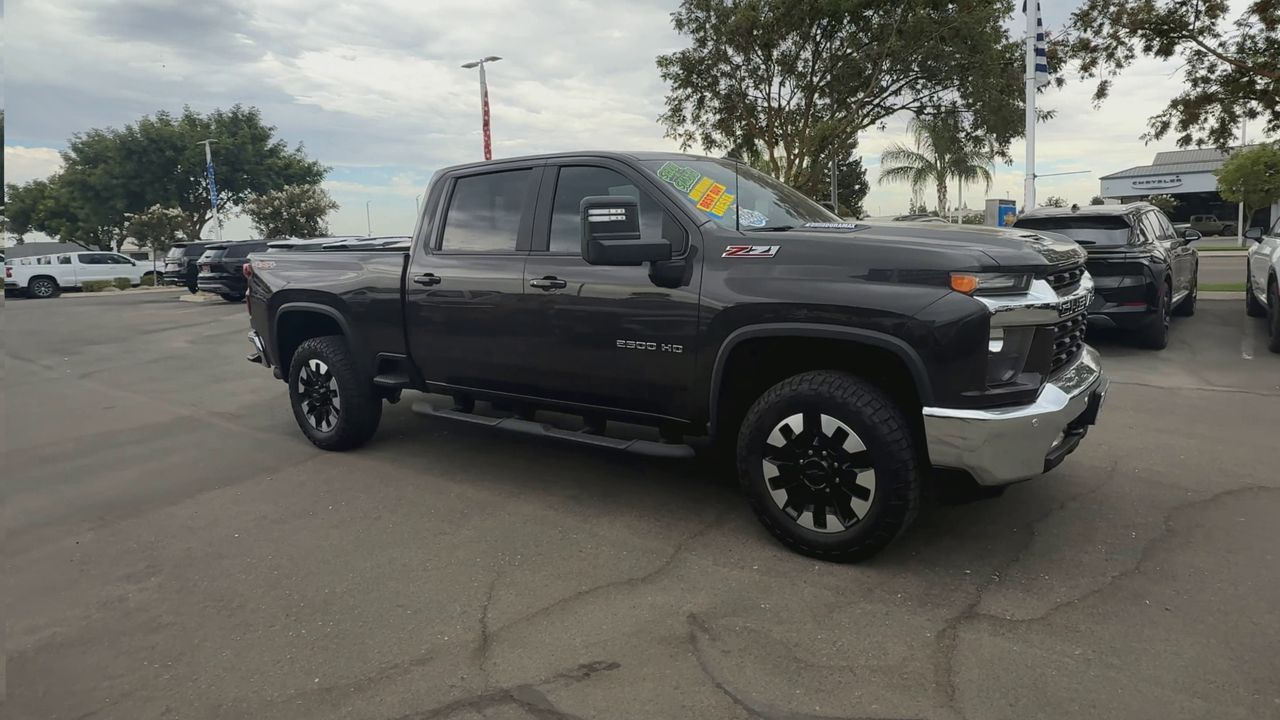 2020 Chevrolet Silverado 2500HD LT photo 23