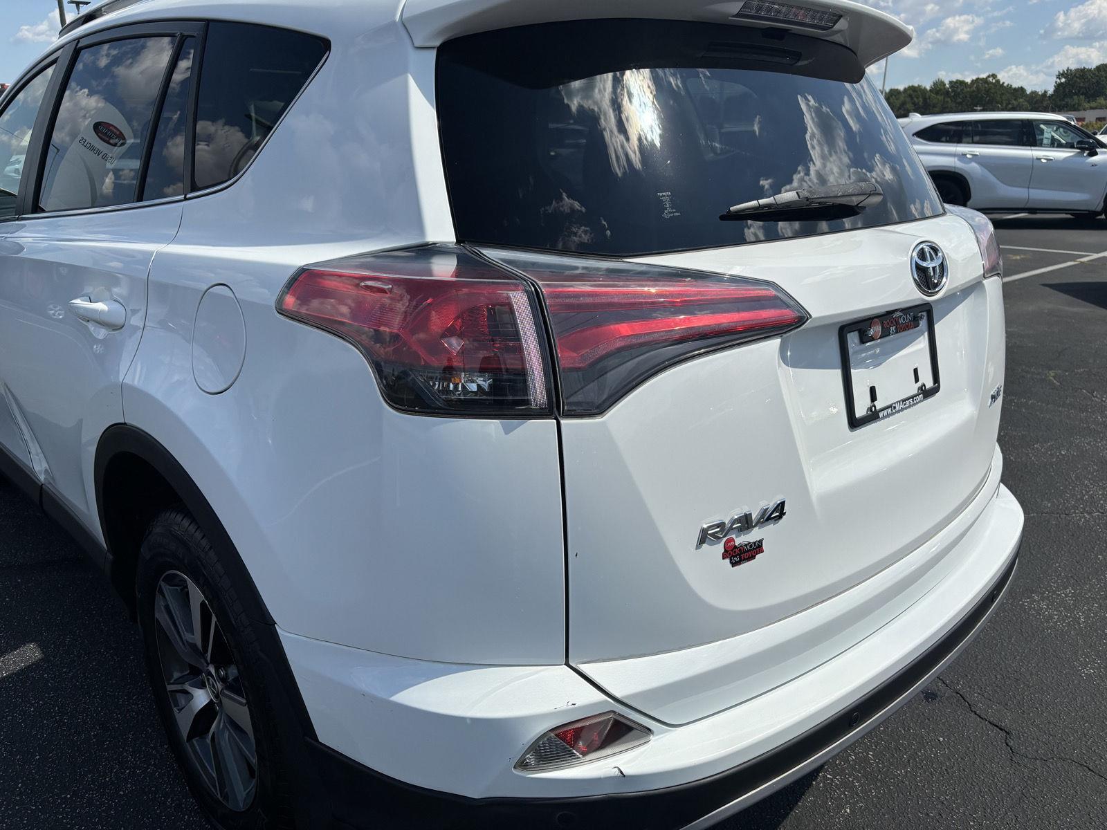 2018 Toyota RAV4 Adventure photo 34