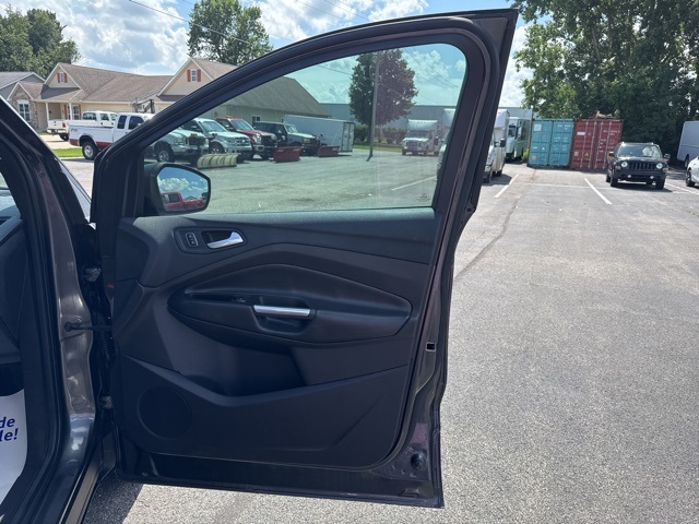 2017 Ford Escape SE photo 18