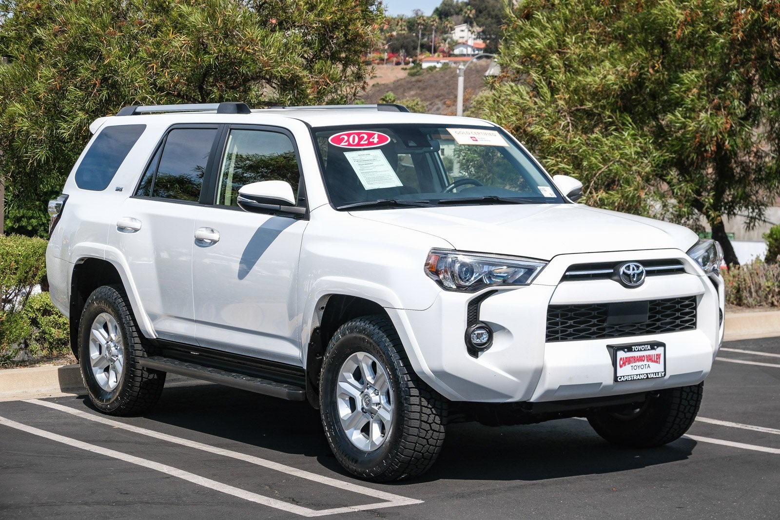 2024 Toyota 4Runner SR5 Premium photo 2