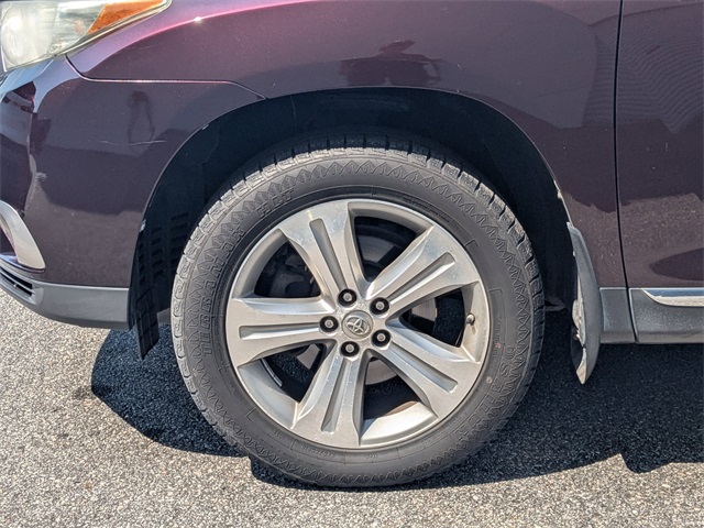 2011 Toyota Highlander Limited photo 7