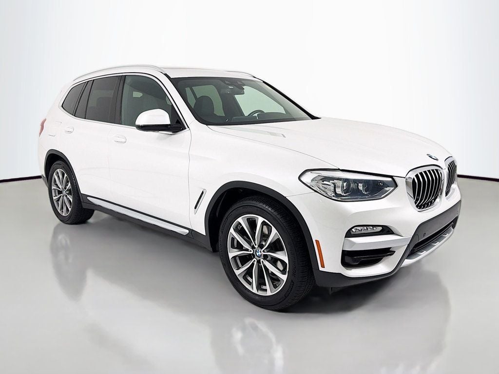 2019 BMW X3 30i's photo