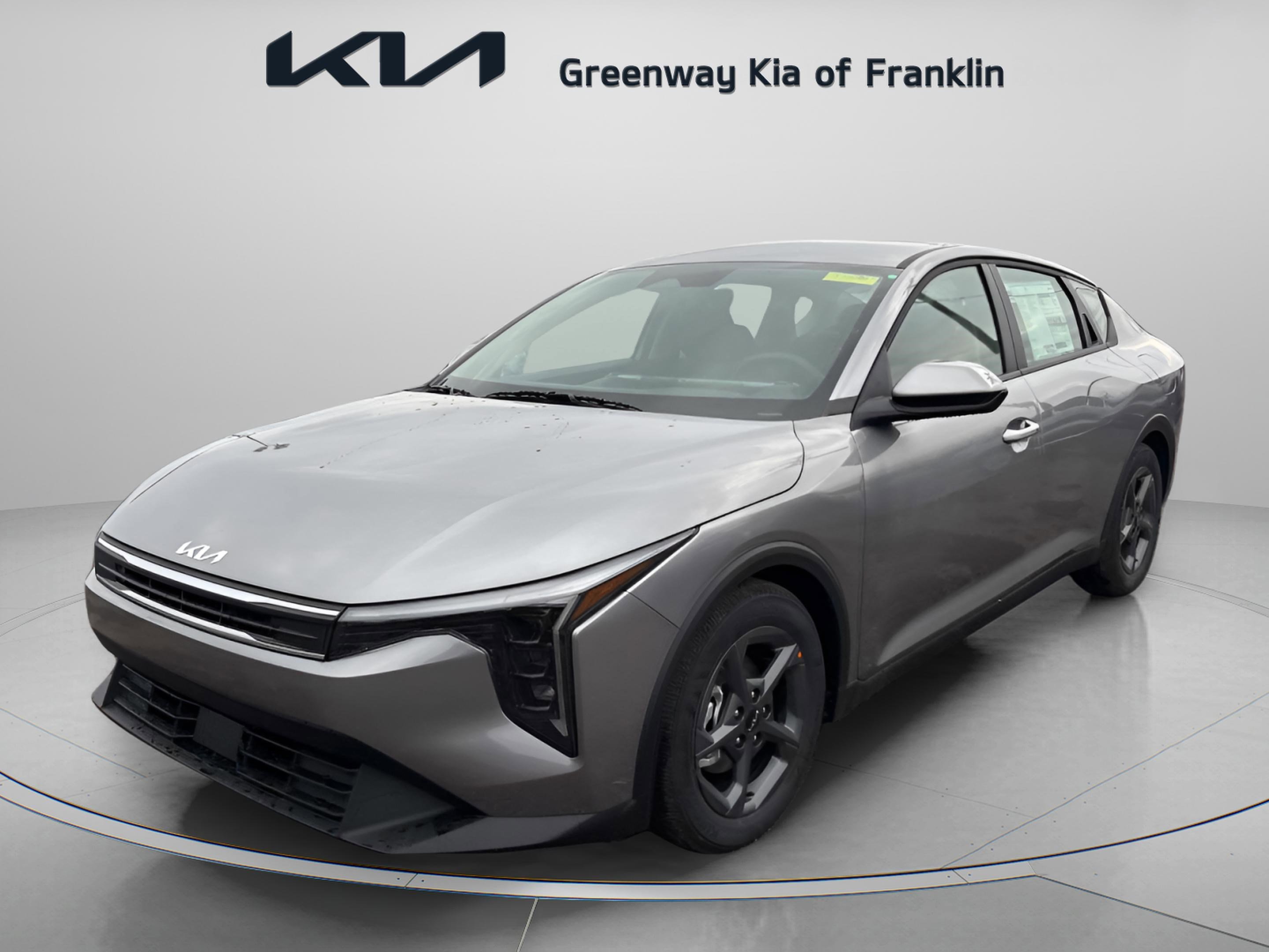 2025 Kia K4 LXS photo 2