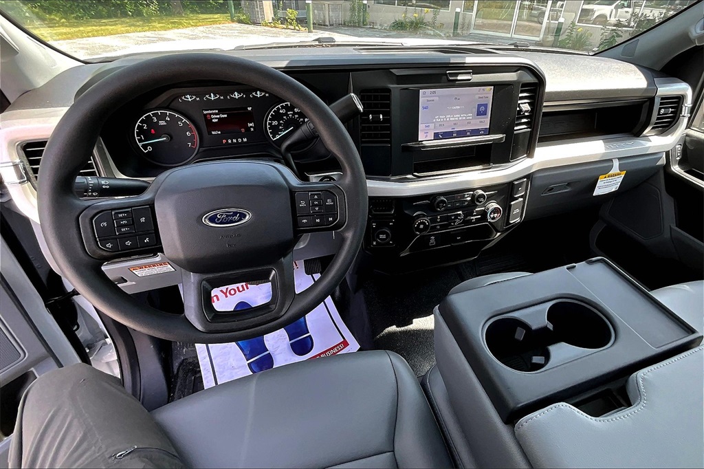 2025 Ford F-250 XL photo 11