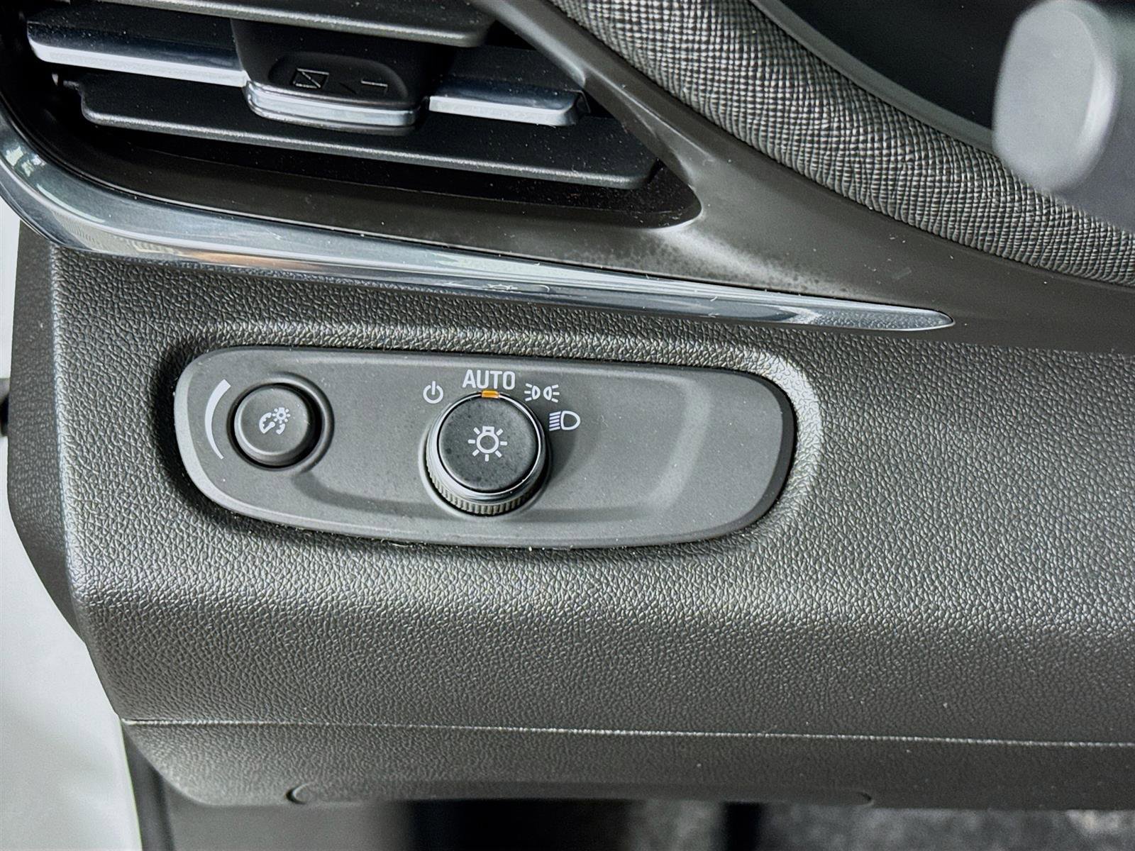 2024 Buick Envista Preferred photo 7