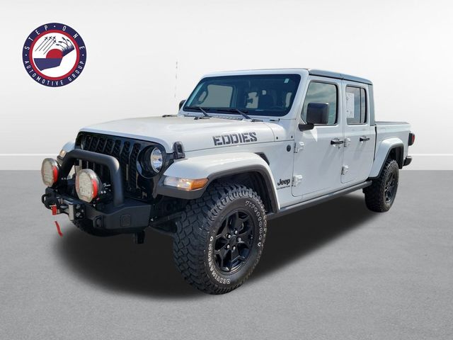 2021 Jeep Gladiator Sport photo 2
