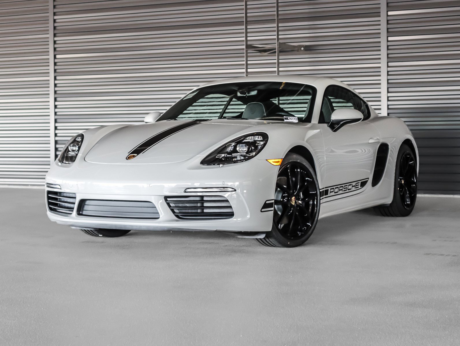 2025 Porsche 718