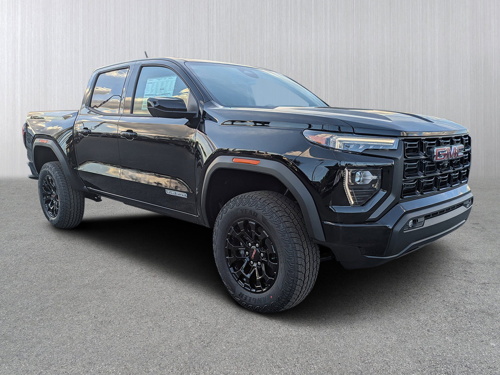 2026 GMC Canyon Elevation's photo