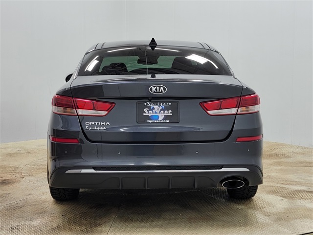 2019 Kia Optima LX photo 4