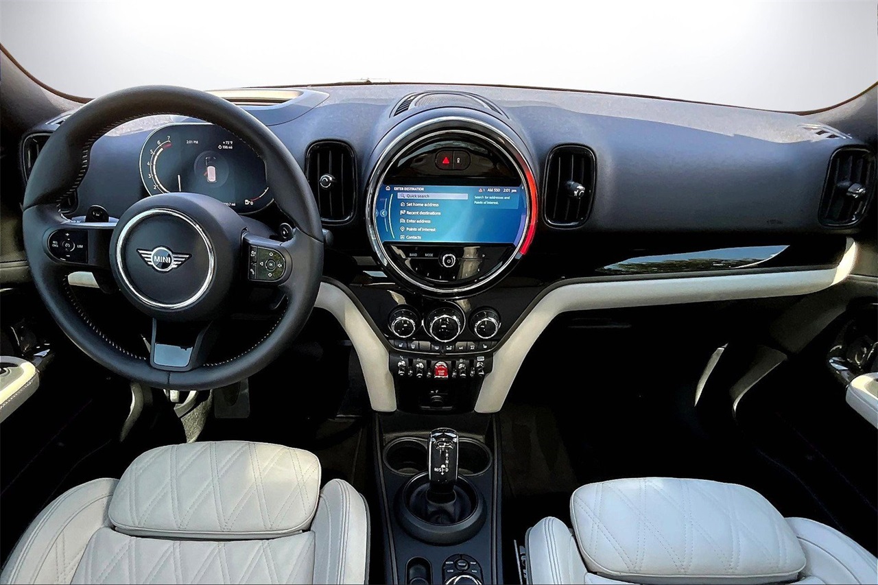 2023 Mini Cooper S Iconic photo 13