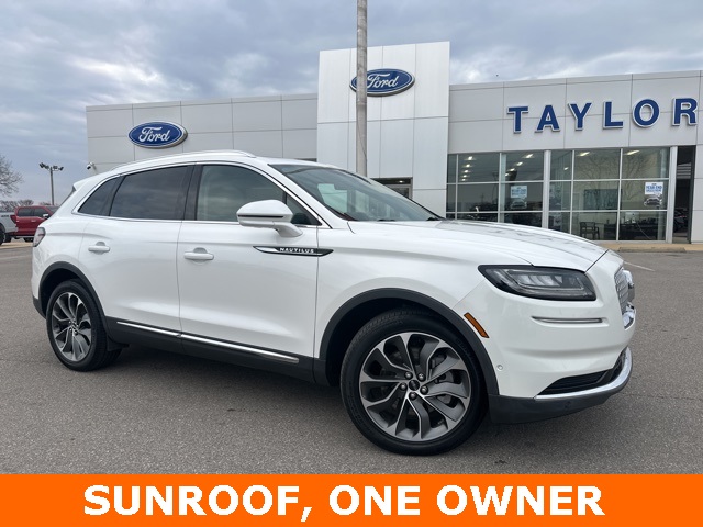 2023 Lincoln Nautilus Reserve's photo