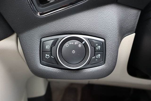 2016 Ford Escape Titanium photo 11