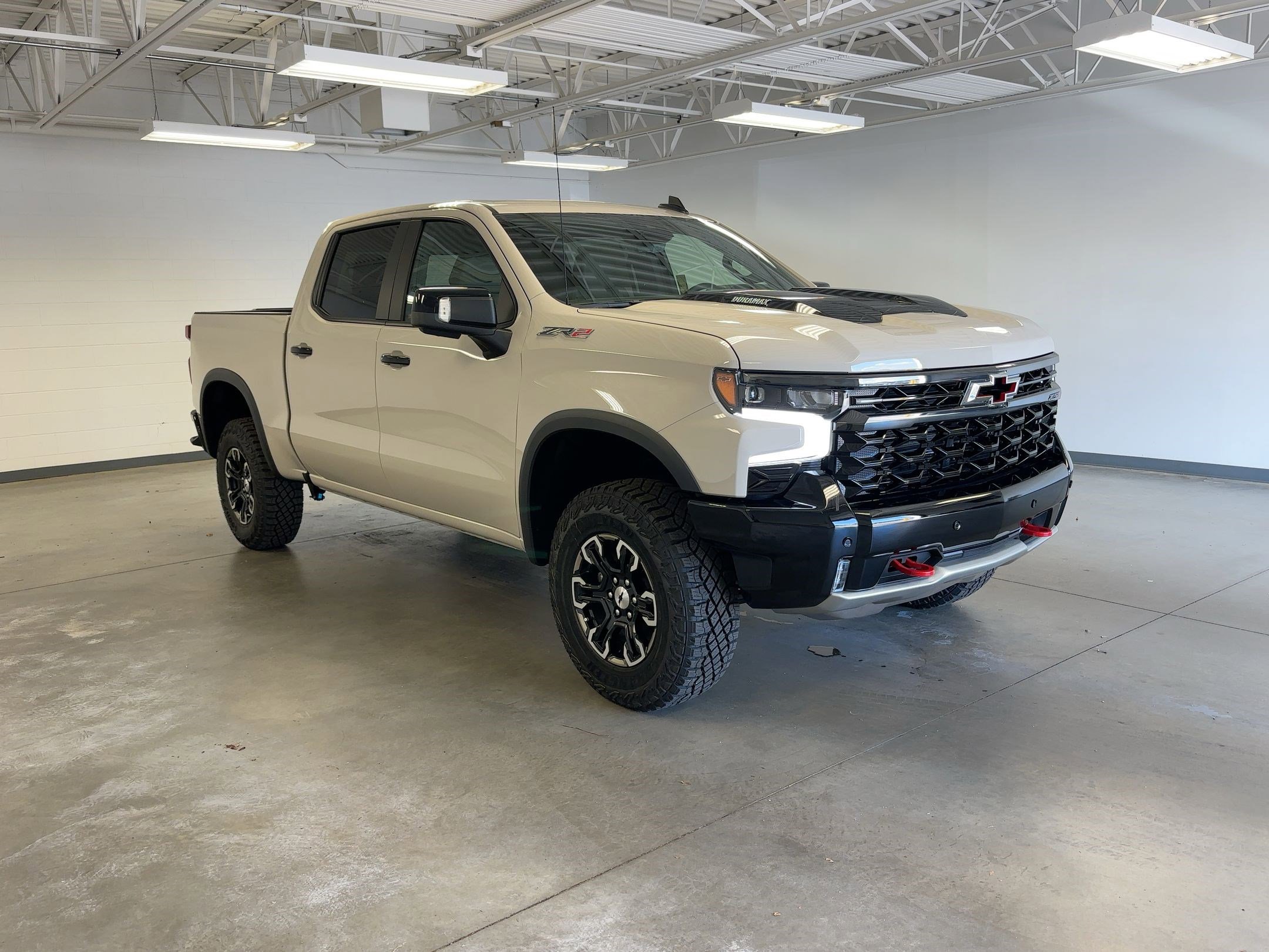 2026 Chevrolet Silverado ZR2 photo 6