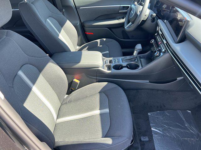 2026 Hyundai Sonata SE photo 13