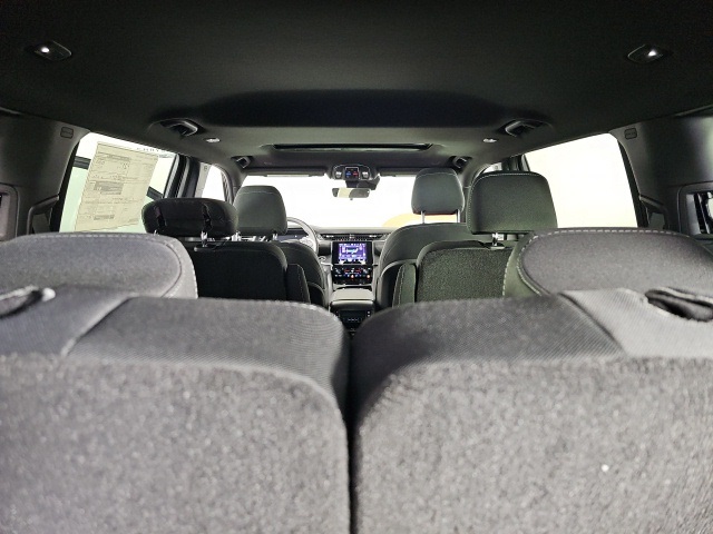 2025 Jeep Grand Cherokee Laredo X photo 29