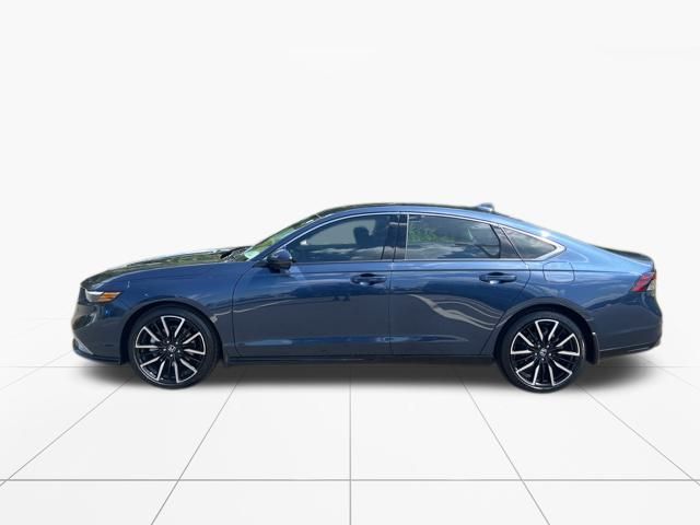 2025 Honda Accord SE photo 3