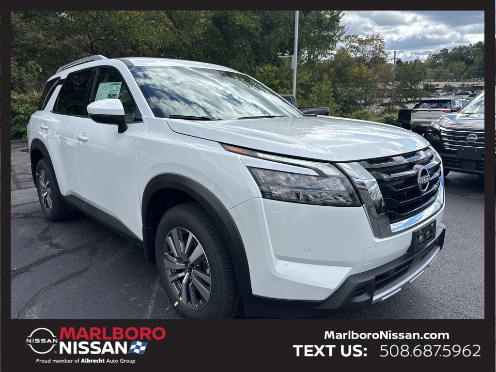2025 Nissan Pathfinder SL photo 6
