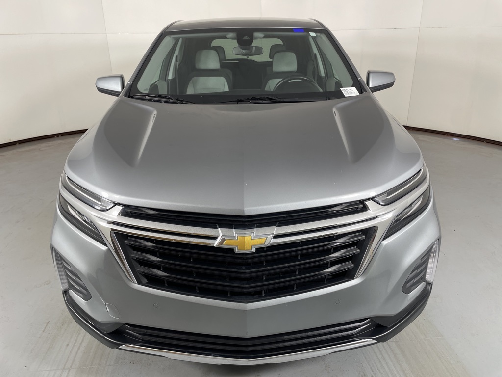 2024 Chevrolet Equinox LT photo 3