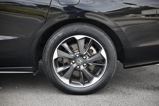 2024 Honda Odyssey Elite photo 3